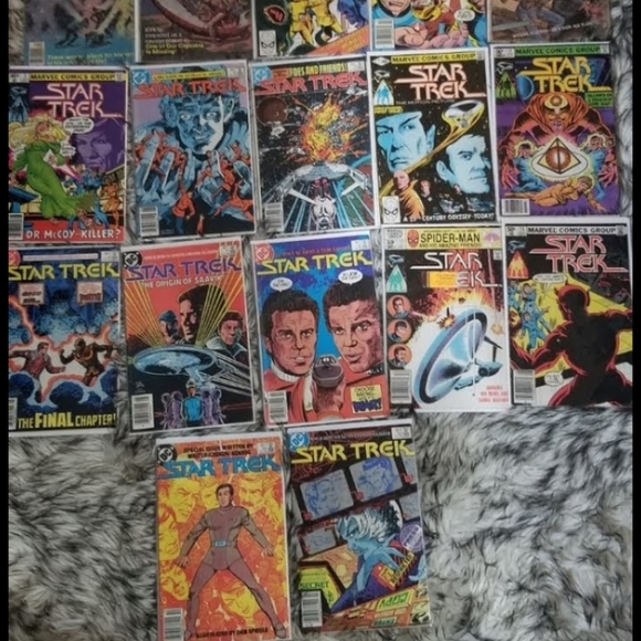 Star Trek 1967 to 1985 mint condition - Picture 1 of 10